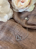 ARMBAND